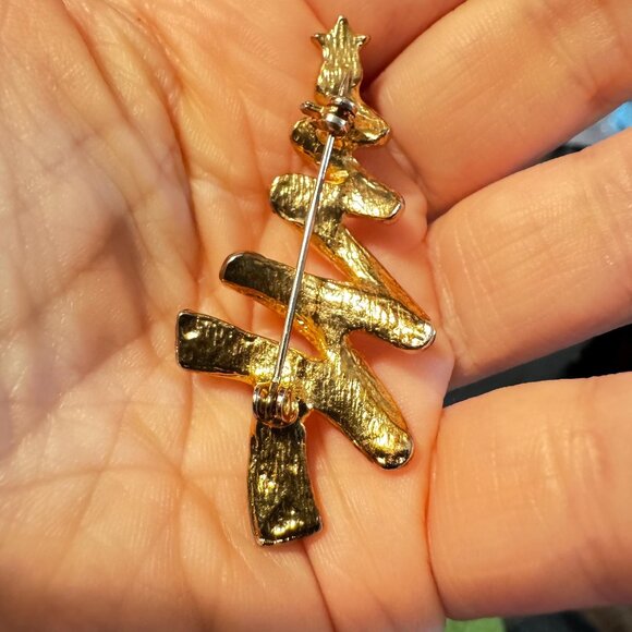 Vintage Gold Tone Spiral Christmas Tree Brooch with Green & Clear Rhinestones Ho - Picture 3 of 3